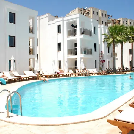 Costa Queen Suites Resort 3*