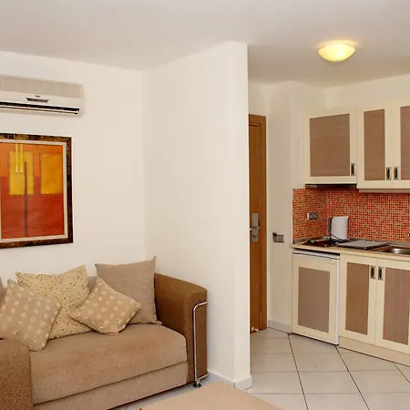 Costa Queen Suites Üdülőközpont 3*