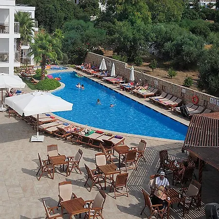 Üdülőközpont Costa Queen Suites Gümbet