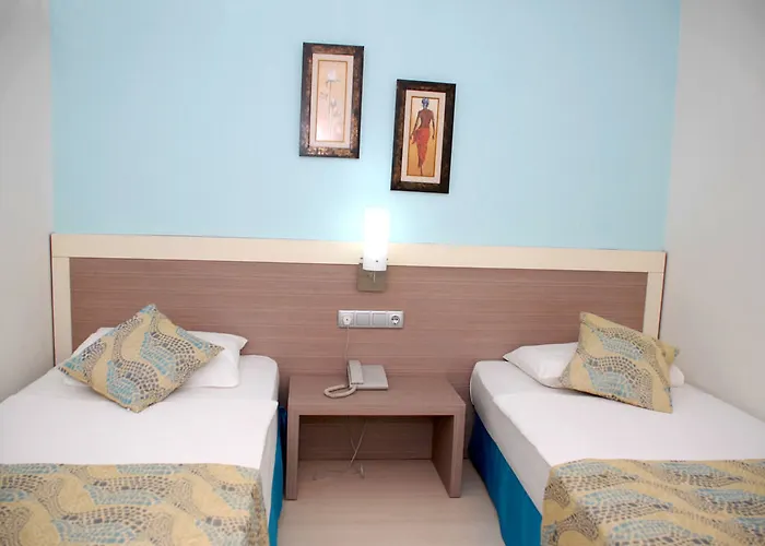 Costa Queen Suites