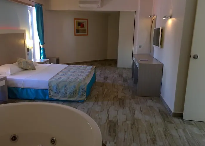 Rezort Costa Queen Suites Gümbet