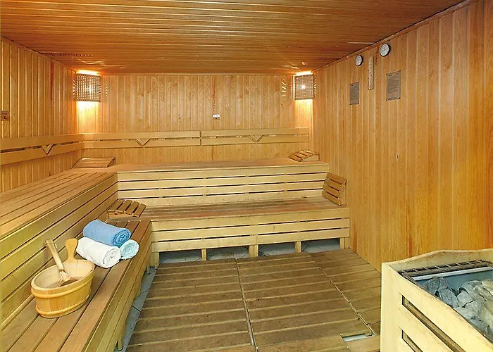 منتجع Costa Queen Suites