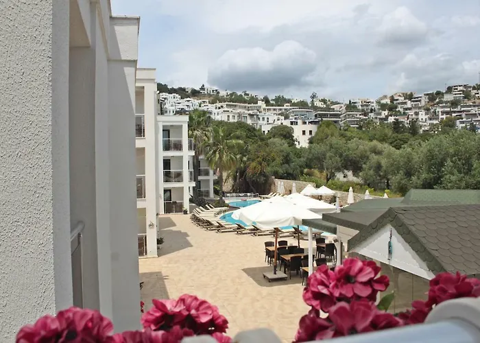 Costa Queen Suites 3* غومْبيت