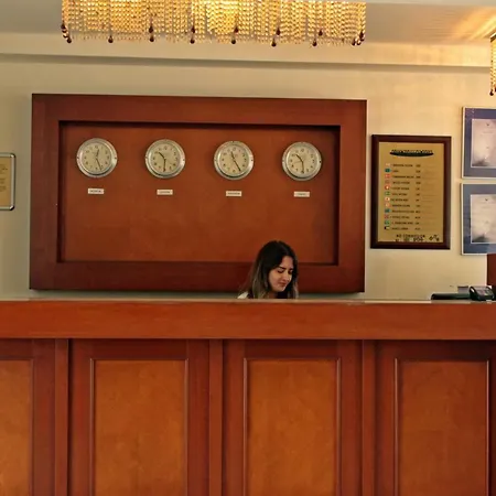Costa Queen Suites Complex 3*