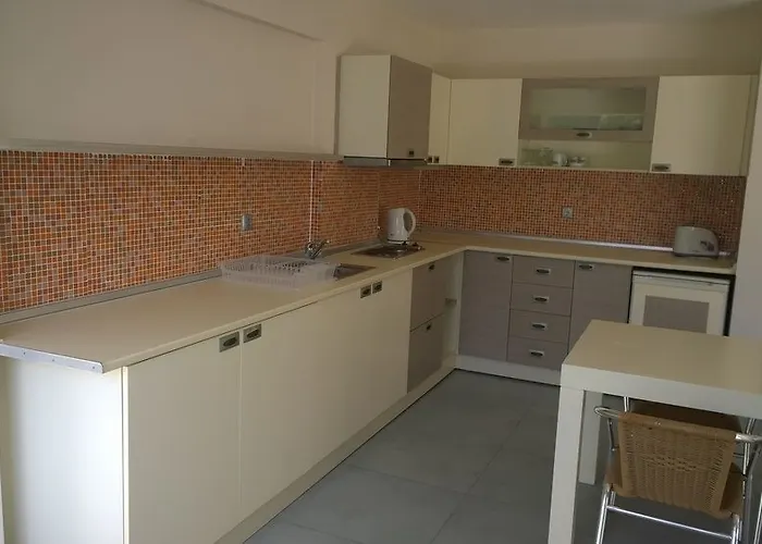 Costa Queen Suites 3* Gümbet